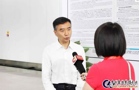 现代畜牧新航向-访中国畜牧业协会秘书长何新天