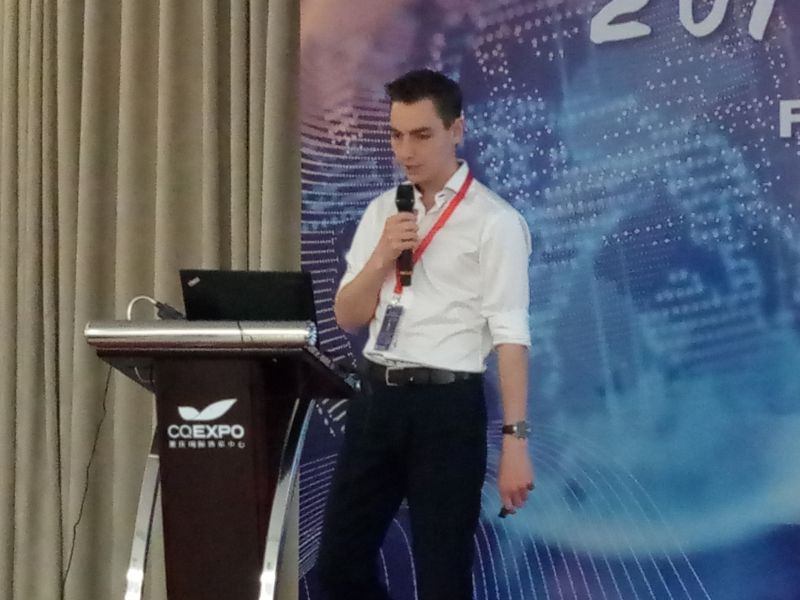 说明: P80518-133950